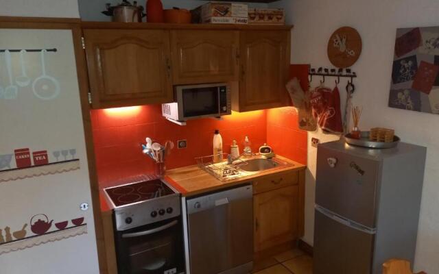 Sallanches 3101 Route de Nant Cruy immeuble le Grand R