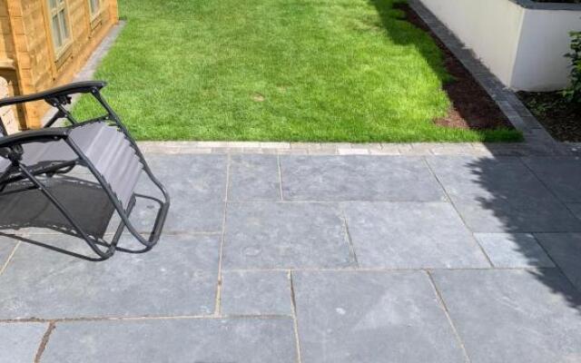 Fantastic home Bournemouth with Jacuzzi Garden parking