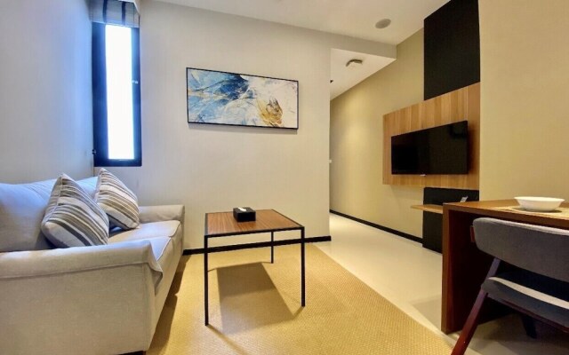 Momentus Serviced Residences Novena