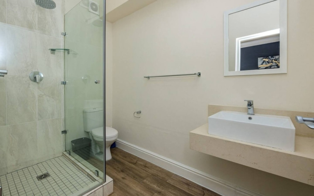 Cape Legacy - Spacious Studio Suite