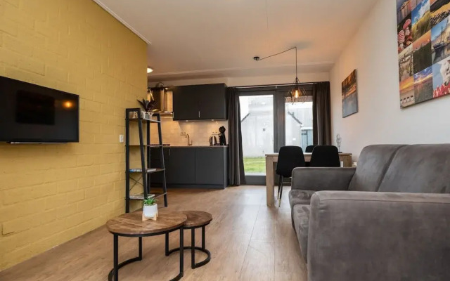 Holiday Home Vakantiepark 't Eibernest Texel