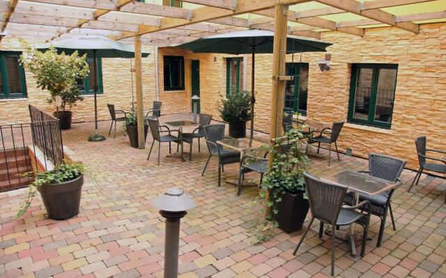 Best Western Hotel Anno 1937