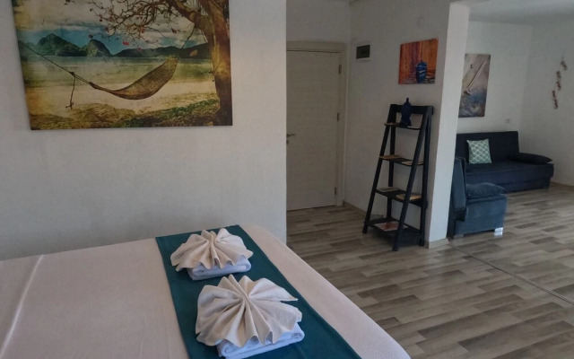 Derin Mavi Suit Butik Otel - Adults Only
