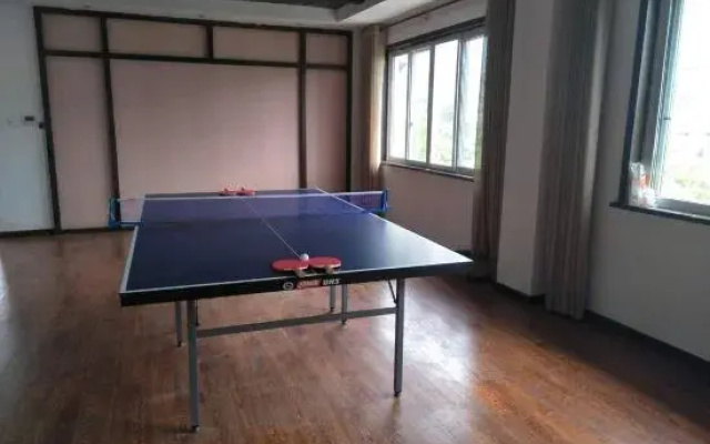 Meixi Hostel