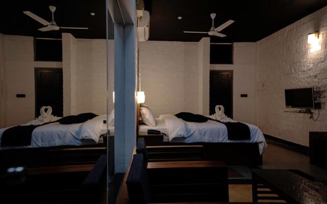 S River Resorts