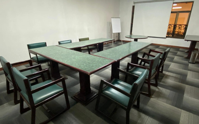 Hotel Casa Grande y Centro de Negocios