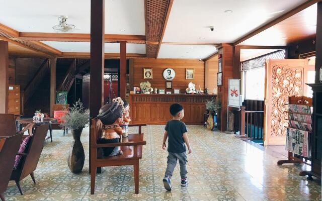 Baan U Sabai Boutique House