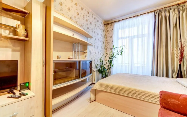 AG Apartment Varshavskaya 112