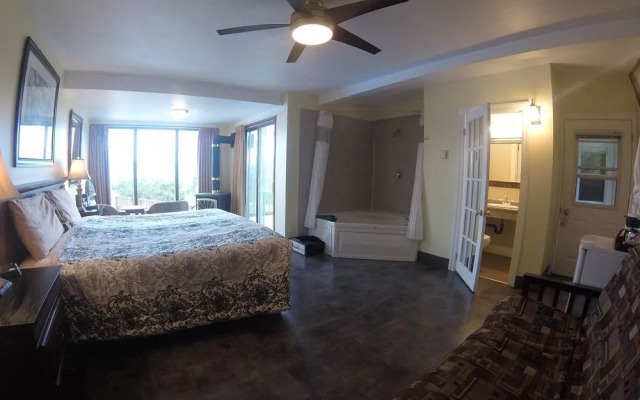 Waterview On The Bay