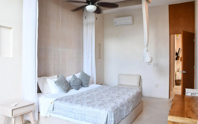 Manor Tulum by The Spot Rentals