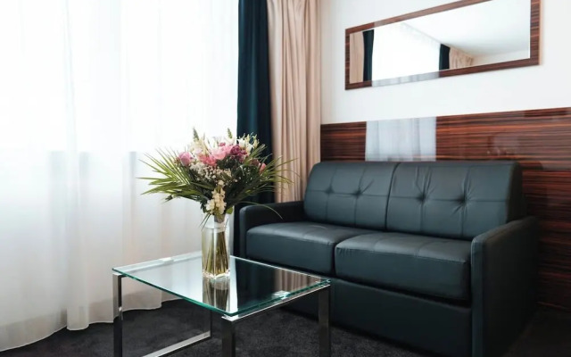 Westotel Taverny - Paris Val d'Oise