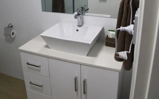 Best Western Sunnybank Star Motel & Apartments