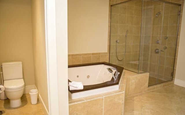 Turquoise Place C2206 3 Bedrooms 3.5 Bathrooms Condo