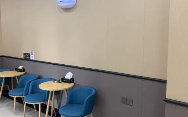 Fu Xing holiday hotel