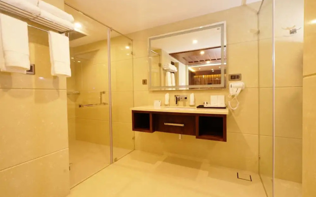 Coral Reef Kochi - A Unit of Coral Isle Hotels