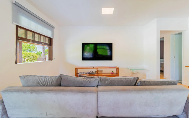 GB77 Ótima Casa 5 Quartos com Piscina e Churrasqueira - Guarajuba