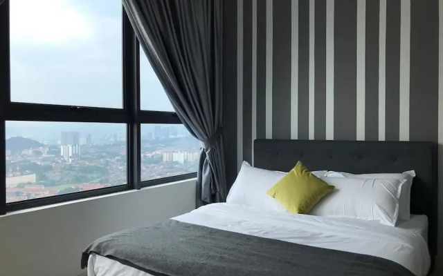 Arte Plus by Poly City