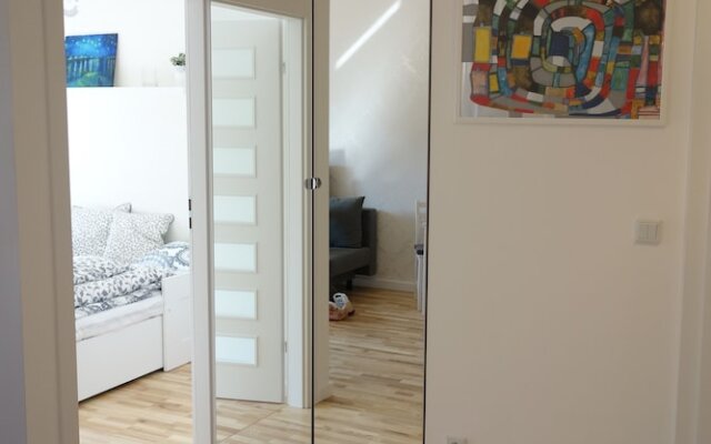 1 bedroom Francuska Park Apartment