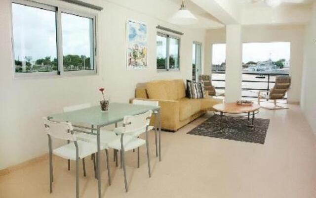 Hostal Marina Real