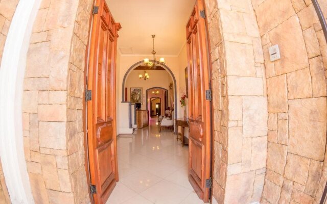 Victoria Hostal