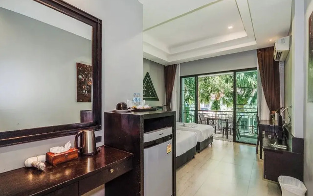Coco Paradiso Phuket Hotel