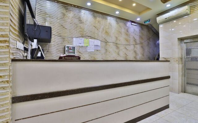 OYO 390 Rawaat Al Shahad Apt Hotel