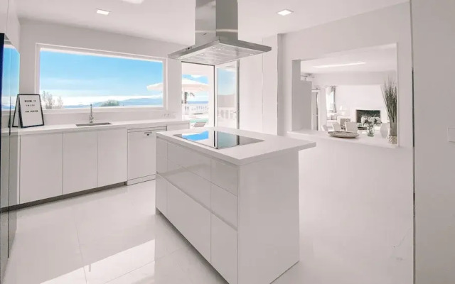 Villa The White Pearl