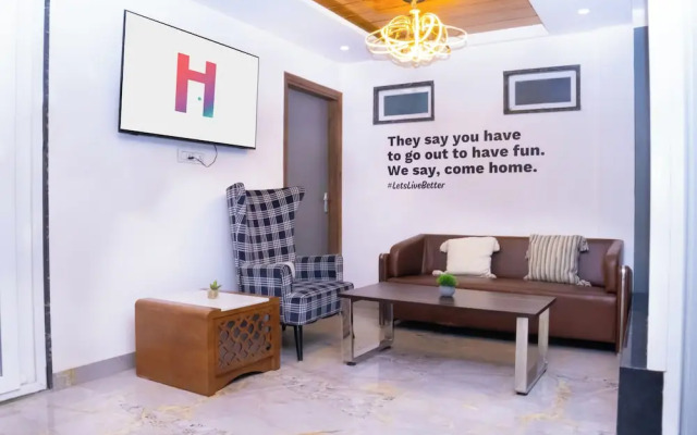 Housr Sector 43 Gurgaon Global FoyerMall