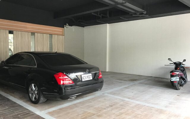 Princess & Elephant Hotel