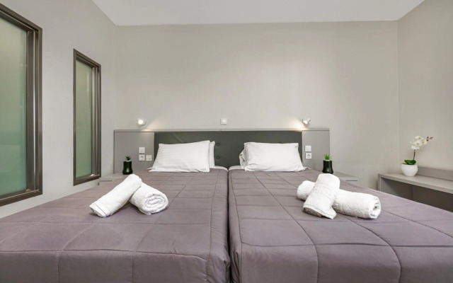 Poseidon Beach Hotel