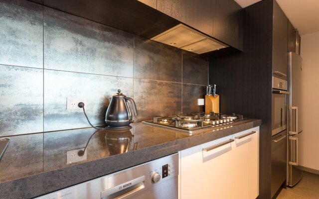 Penthouse on Hallenstein by Touch of Spice