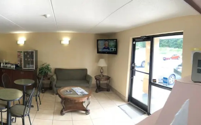 Days Inn Winston Salem North
