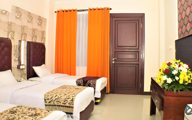 Grand City Batu Hotel