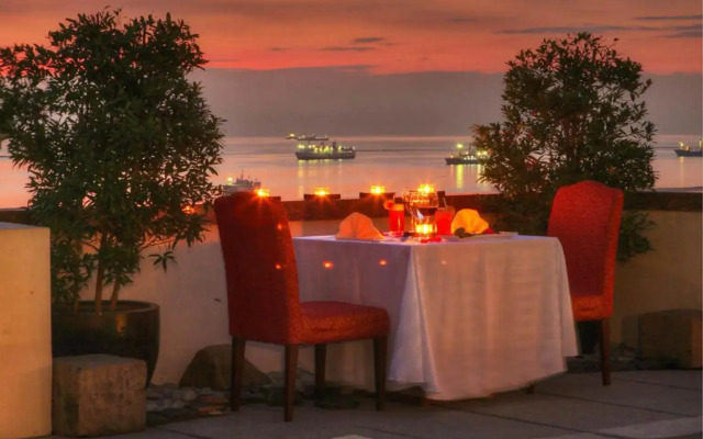 Armada Hotel