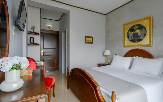 Eona Beach Resort by Greek Pride 