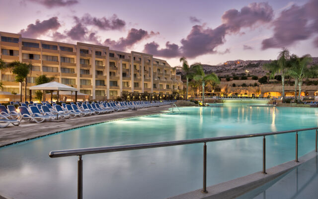 db Seabank Resort and Spa