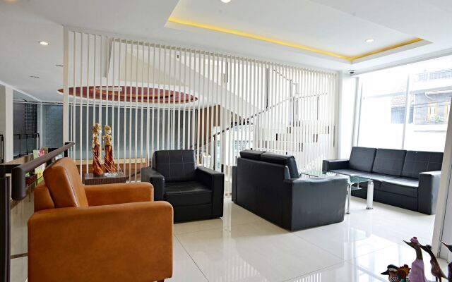ZenRooms Pangaran Dalem Kaum