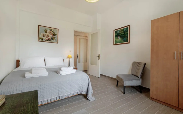 Charming Central Corfu Apartment