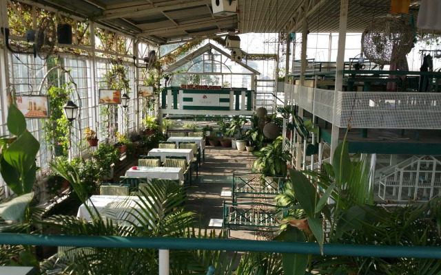 Minh Chau Hotel