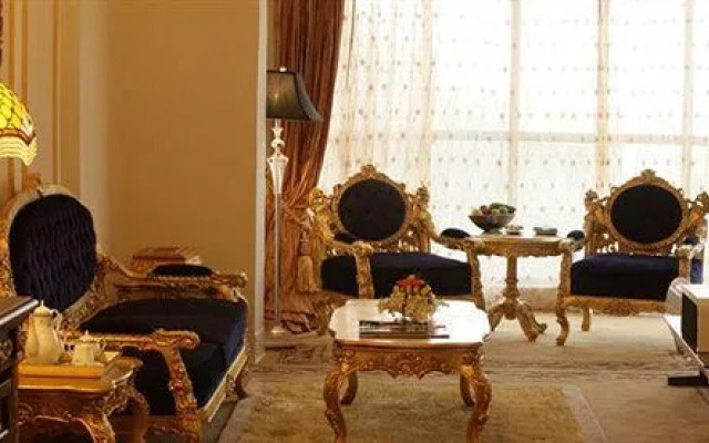 Imperial Grand Palace Hotel