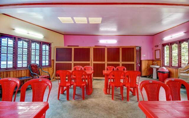 FabHotel KS Thayagam Residency