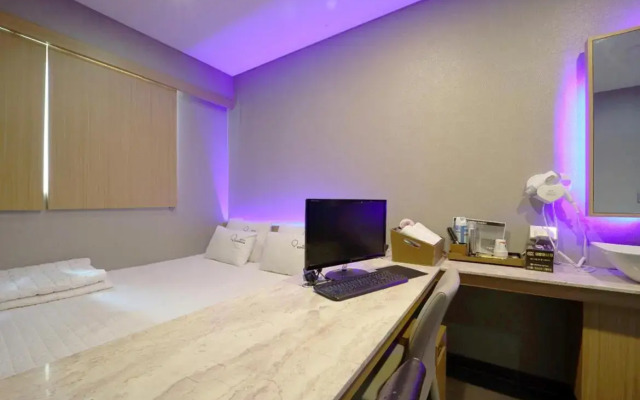 Nampo Comma Hotel