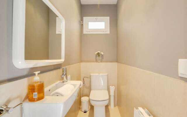 Beautiful 3bed W/terrace in Elegant Eixample