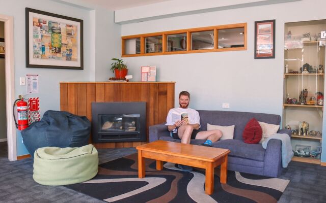 Adventure Queenstown Hostel