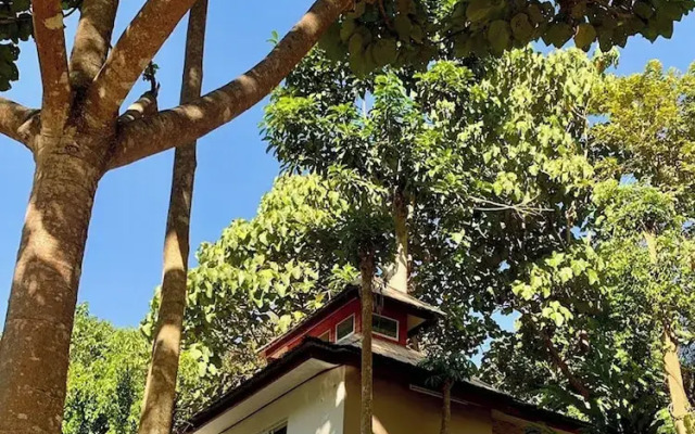 The Cascade - Mae Taeng Waterfall Bungalows