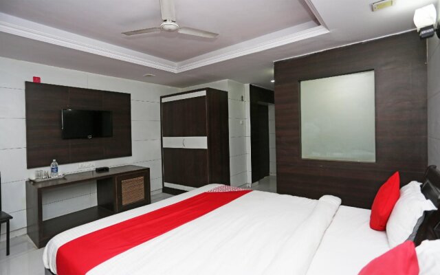 Royal AR Residency By OYO Rooms