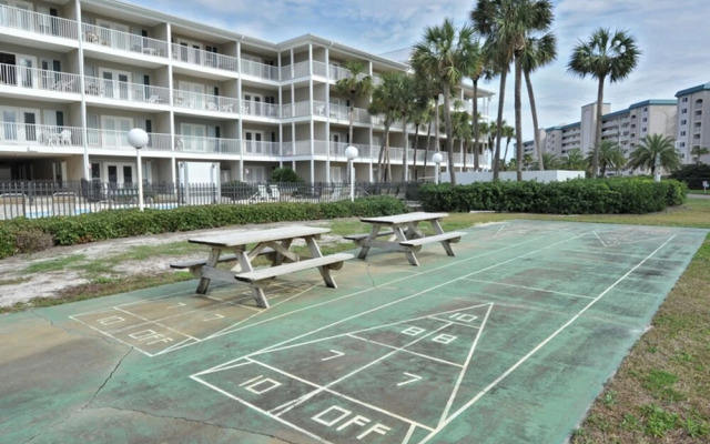 Grand Caribbean East & West E414