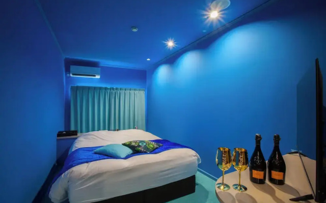 HOTEL elLle - Adults Only