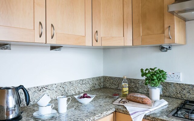 Lovely 1BR Near Beautiful Hampstead Heath