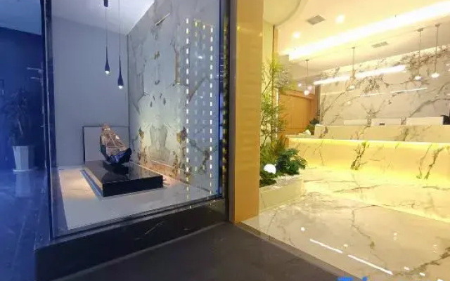 Shuaifeng Hotel